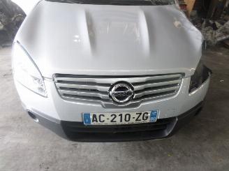 Autoverwertung Nissan Qashqai+2 2000 diesel 2009/1
