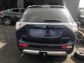 Purkuautot passenger cars Mitsubishi Outlander DIESEL - 2200CC - 6VIT 2015/1