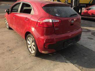 Coche siniestrado Kia Rio diesel/1600cc/6vit 2013/1