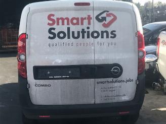 Autoverwertung Opel Combo 1300CC - DIESEL - 5VIT 2011/1