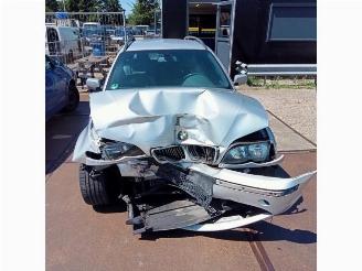 Vrakbiler auto BMW 3-serie 3 serie Touring (E46/3), Combi, 1999 / 2006 318i 16V 2004/8