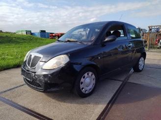 Lancia Ypsilon Ypsilon (843), Hatchback, 2003 / 2011 1.2 picture 2