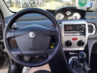 Lancia Ypsilon Ypsilon (843), Hatchback, 2003 / 2011 1.2 picture 12