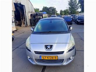 Salvage car Peugeot 5008 5008 I (0A/0E), MPV, 2009 / 2017 1.6 THP 16V 2010/2