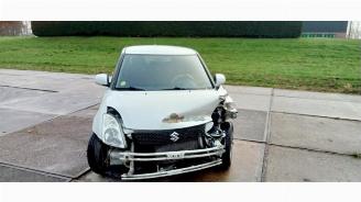 Vrakbiler auto Suzuki Swift Swift (ZA/ZC/ZD1/2/3/9), Hatchback, 2005 / 2011 1.3 VVT 16V 2007/8