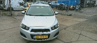 krockskadad bil auto Chevrolet Aveo  2012/1