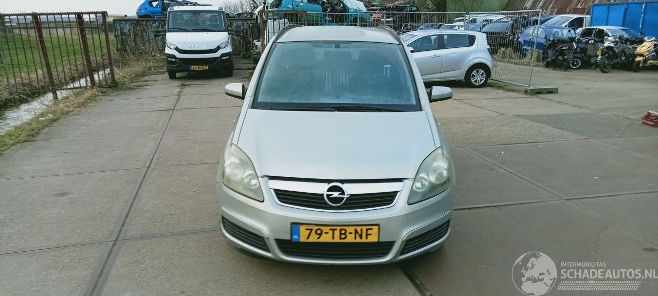 Opel Zafira 