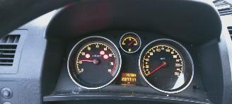 Opel Zafira  picture 6