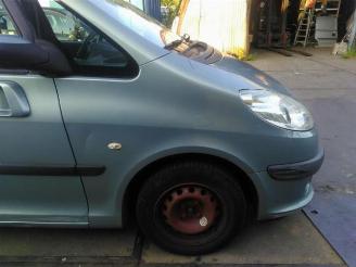 Peugeot 1007 1007 (KM), Hatchback 3-drs, 2004 / 2011 1.4 picture 20