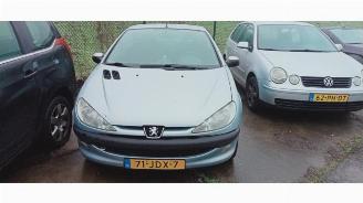 rozbiórka samochody osobowe Peugeot 206 206 CC (2D), Cabrio, 2000 / 2007 1.6 16V 2002/2