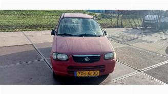 Coche siniestrado Suzuki Alto Alto (RF410), Hatchback, 2002 / 2008 1.1 16V 2003/1