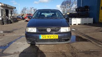Tweedehands auto Volkswagen Polo Polo (6N1) Hatchback 1.6i 75 (AEE) [55kW]  (10-1994/10-1999) 1998/2
