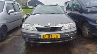 Käytettyjen passenger cars Renault Laguna Laguna II Grandtour (KG) Combi 1.8 16V (F4P-774) [89kW]  (03-2001/09-2007) 2004/2