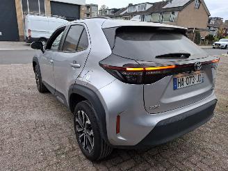 Toyota Yaris Cross yaris cross 2024 hybride GERESERVEERD schroefwerk Automaat first edition groot navi 12950km airbags ok picture 5