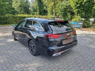 Coche accidentado Kia Ceed 1.5 T-GDI 117KW Aut. GTline 2023/1