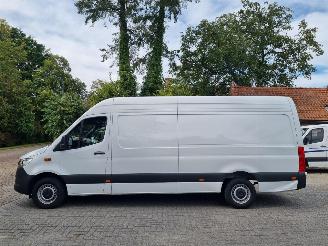 Mercedes Sprinter 317 CDI Aut PRO L3 Navi Stoelverw picture 2