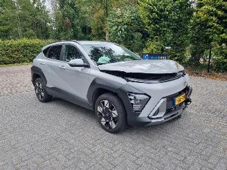 skadebil auto Hyundai Kona Hybrid Led Navi Stoelverw 2025/2