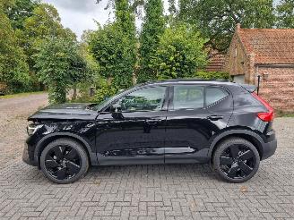 Coche accidentado Volvo XC40 B3 Aut Pano Led Navi 2025/1