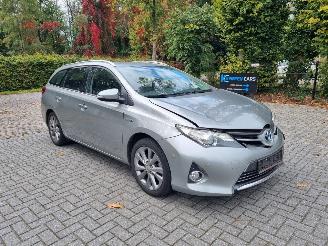 Schadeauto Toyota Auris Touring Sports Hybrid Navi Stoelverw. 2015/1