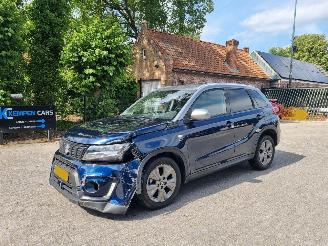Auto incidentate Suzuki Vitara 1.4 Boosterjet Hybrid Stoelverw. 2024/4
