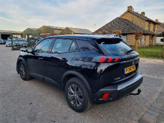 Peugeot 2008 Puretech 100 Active pack picture 5