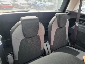 Citroën Grand C4 Picasso e-HDi 115 Aut. 7 Stoelen Pano picture 9