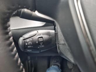 Peugeot 208 1.2 PureTech picture 18