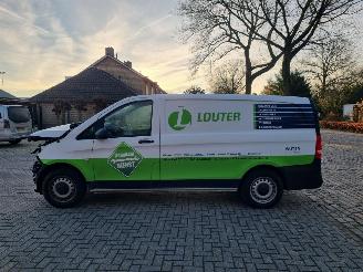 krockskadad bil bedrijf Mercedes Vito 114 CDI Aut. Navi Clima 2024/4