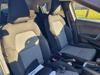 Renault Clio E-Tech Hybrid Navi Airco picture 14