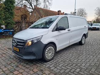 krockskadad bil bedrijf Mercedes Vito Pro 116 CDI L2 Airco Navi Camera 2024/7