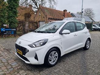 krockskadad bil auto Hyundai I-10 1.0 Comfort Airco 2022/9