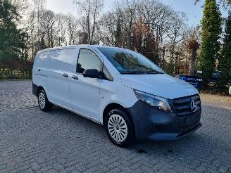 krockskadad bil bedrijf Mercedes Vito 116 CDI L3 Navi Stoelverw 2024/8