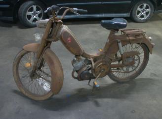 danneggiata biciclette Overige  peugeot brommer klassieke bromfiets 1964/1