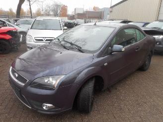 Démontage voiture Ford Focus cc 2007/1