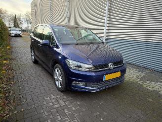 Auto incidentate Volkswagen Touran 1.4 TSI MFS/PDC/CLIMA SCHADEVRIJ! 2016/8