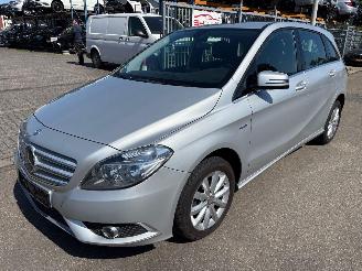 Uttjänta bilar auto Mercedes B-klasse  2011/1