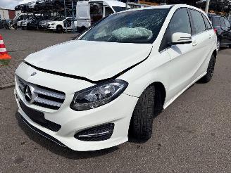 disassembly passenger cars Mercedes B-klasse W246 2015/1