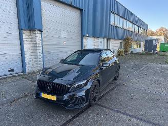 krockskadad bil auto Mercedes GLA GLA 45 AMG  Panodak! 2014/10