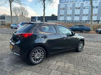 krockskadad bil auto Mazda 2 1.5 Skyactiv-G Luxury 2021/5