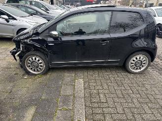 Volkswagen Up! Black UP! Panoramadak! picture 5