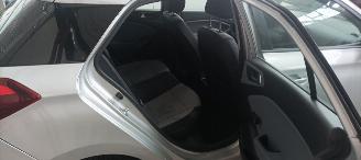 Hyundai I-20 Bj:03-2015 1.2-16v benzine Airco Elektrische ramen Elektrische-spiegels centrale vergrendeling met afstandsbediening picture 10