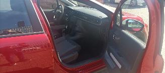 Citroën C3 You! edition 1.2-benzine Full-Led CruiseControl Airconditioning stoelverwarming Dab-radio mistlampen drivelane assistent elektrische ruiten Elektrische spiegels picture 19