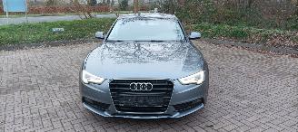 Audi A5 A5 Sportback 2.0-TDi Automaat Navi Bi-xenon&Led Led-Achterlichten Climatecontrol CruiseControl Stoelverwarming Lichtautomaat Regensensor Trekhaak Parkeersensoren 18-inch Audi velgen picture 12