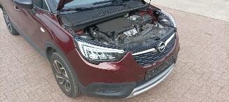Opel Crossland Bj:04-2018 1.2-turbo Automaat Innovation uitvoering Navi Climatecontrol CruiseControl Stoelverwarming Lichtautomaat Privacyglas Stuurwiel verwarming Voorruit verwarming picture 25