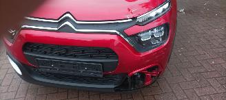 Citroën C3 1.2-Benzine Airconditioning stoelverwarming CruiseControl Dab audio Led dagrijverlichting Led koplampen picture 12