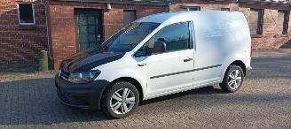 Volkswagen Caddy Bj: 2-2016 2.0TDI euro6 Airconditioning Elektrische ramen Elektrische-spiegels met verwarming Centrale vergrendeling met afstandsbediening Start-Stop systeem 16-inch Velgen picture 2