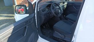 Volkswagen Caddy Bj: 2-2016 2.0TDI euro6 Airconditioning Elektrische ramen Elektrische-spiegels met verwarming Centrale vergrendeling met afstandsbediening Start-Stop systeem 16-inch Velgen picture 11