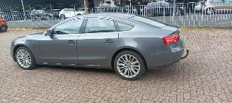 Audi A5 Sportback 2.0 Automaat Navi Xenon Led Climatecontrol CruiseControl Stoelverwarming Lichtautomaat Regensensor Audio CD 18-inch audi velgen Afneembare trekhaak Parkeersensoren voor en achter picture 3