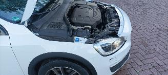 Volvo V-60 Cross-Country 2.4-Automaat 190pk 4x4 Navigatie Xenon Leder Climatecontrol CruiseControl Stoelverwarming Lichtautomaat cruisecontrol Privacyglas Led Dagrijverlichting Led achterlichten  Trekhaak picture 19