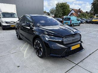 Damaged car Skoda Enyaq Coupé 60 Sportline PANO - HUD - KEYLESS 2023/9